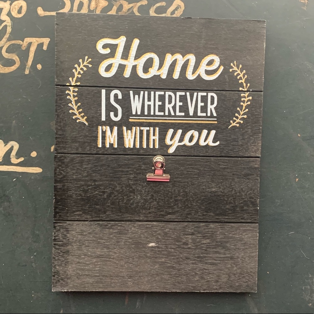 Sign for wall or shelf